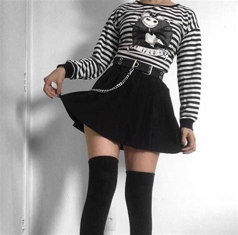 pin by heheheh on looks fashion aesthetic clothes edgy