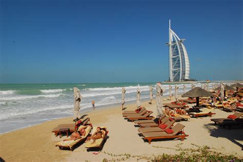 lounging   beach   beach hotels  dubai dubai blog