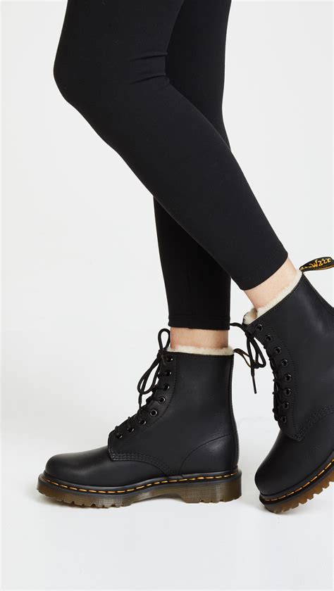 dr martens  serena  eye sherpa boots   boots chelsea boots combat boots