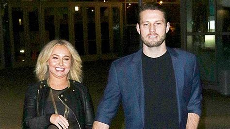 Hayden Panettiere Flashes Underboob On Date With Brian Hickerson Pic