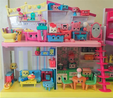 poppy   giant shopkins happy places fun  possibly