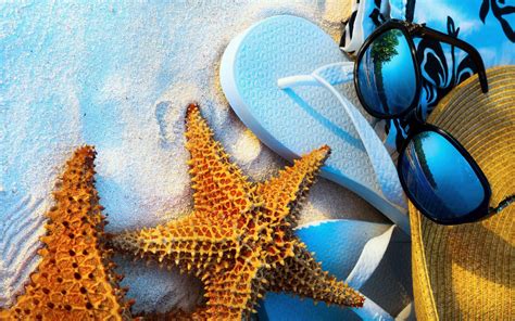 foto zomer wallpapers hd zomer achtergronden  strand zeesterren zonnebril slippers hoed vel
