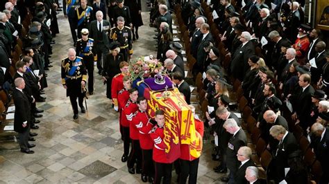 queens funeral  westminster abbey  horse guards parade