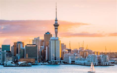 living  auckland attractions  areas costs  tips