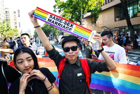 taiwan legalize same sex marriage first in asia trending portal