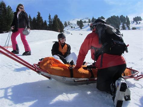 wat te doen bij een skiongeval met letsel lees  de aansprakelijkheid