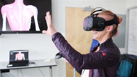 how vr is revolutionizing the way future doctors are learning about our
