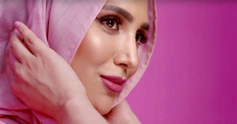 Amena Khan Steps Down From L Oréal Paris Campaign Because Of Past