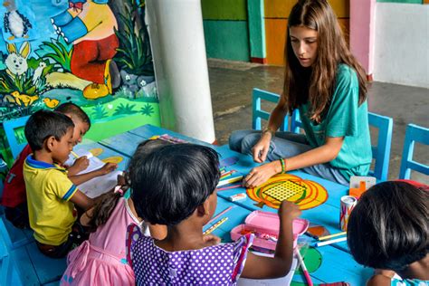 education  teaching project  sri lanka kandy changing worlds