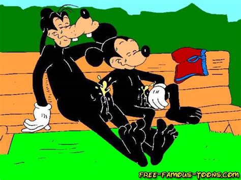 mickey mouse and goofy orgy free famous