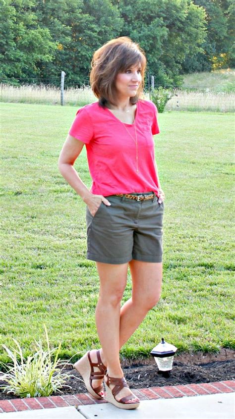 Shorts For Women Over 40 Cyndi Spivey Summer Outfits