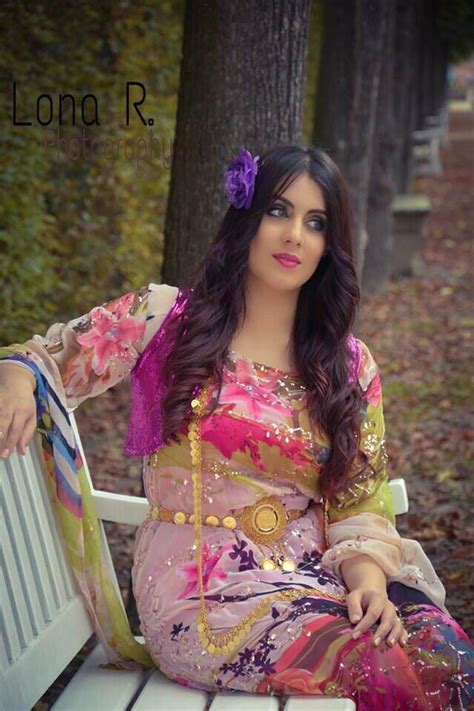 kurdish girl muslim women fashion beautiful arab women