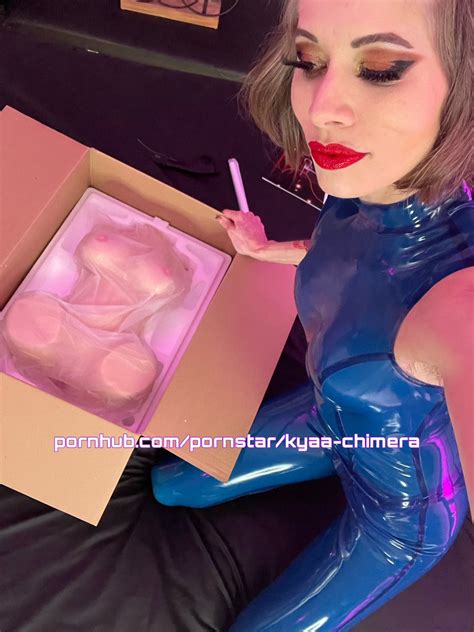Kyaa Chimera On Twitter Go Watch My New Fuckdoll Unboxing And Review