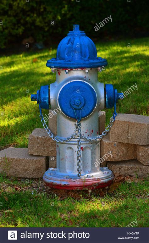 fire hydrant stockfotos and fire hydrant bilder alamy