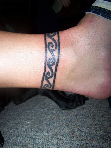 35 Tribal Ankle Band Tattoos Ideas