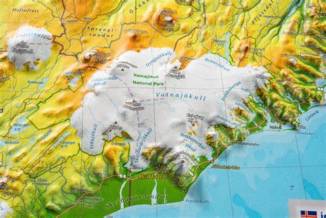 wandkaart reliefkaart ijsland met voelbaar  relief    cm