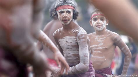 World In Progress The Plight Of Australia′s Indigenous People All