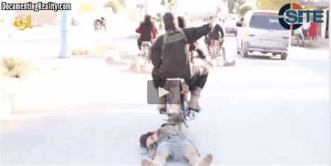 pictures isis mob drag three syrian soldier corpses