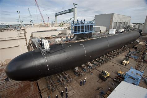 columbia class   stealth  navy submarine   national interest