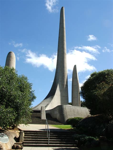 afrikaans taal monument language monument  paarl mountain