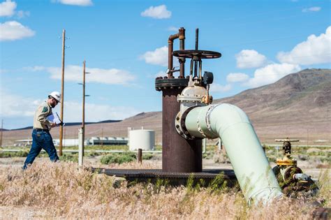 geothermal power play  key role   energy transition yale