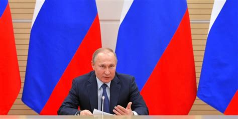 russia putin seeks constitutional ban on gay marriage