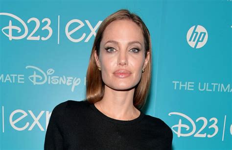 Angelina Jolie S Breast Cancer Surgeon Speaks Out About Star S Op