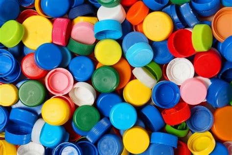 bottle caps recyclable  clever ways  reuse  conserve