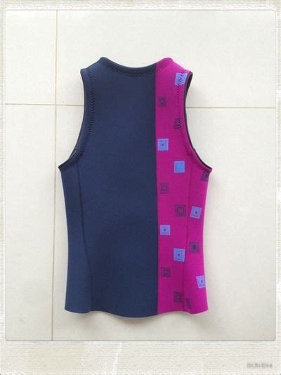 my new wetsuits by moon jelly jelly sleeveless top moon beach