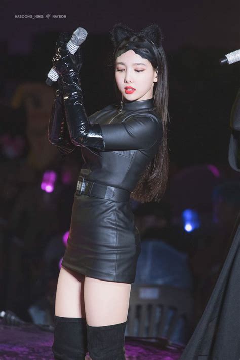 Twice Nayeon Is A Sexy Catwoman Bias Wrecker Kpop News