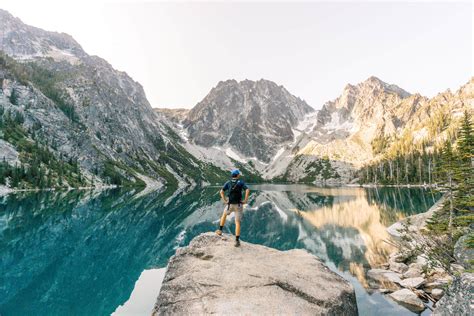 hiking  enchantments   day aspiring wild