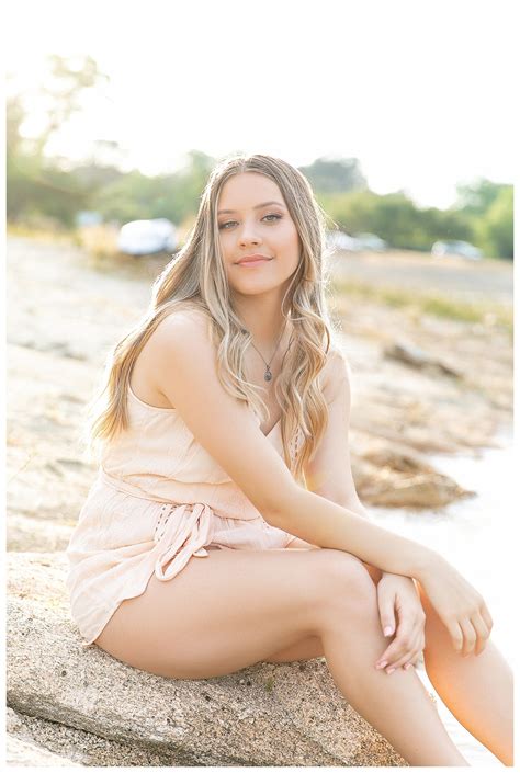 Alicia Center High School Senior Portraits At Folsom Lake