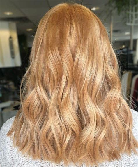 30 trendy strawberry blonde hair colors and styles for 2024 light