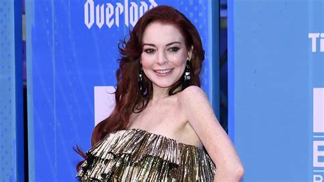 Lindsay Lohan Posts A Naked Selfie On Eve Of Her 33rd Birthday