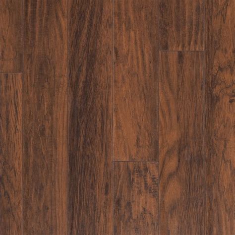 home decorators collection mm thick bisonridge hickory laminate flooring  sq ft case