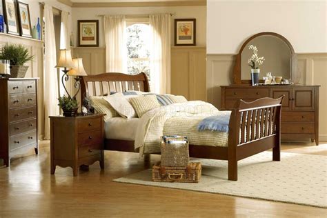 natural wood finish casual pc bedroom set wsleigh bed