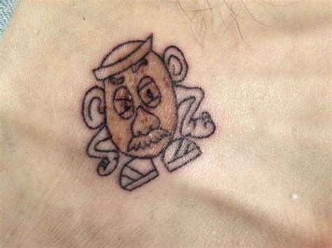 21 unexpectedly clever tattoos that will actually make you laugh