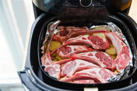 Can You Put Aluminum Foil In An Air Fryer With Complete