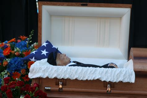 tupac funeral open casket