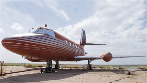 elvis presley s custom private jet can be yours for ₹19 43 crore gq