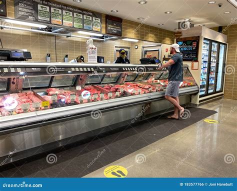 meat counter    foods market editorial photo image  animals market