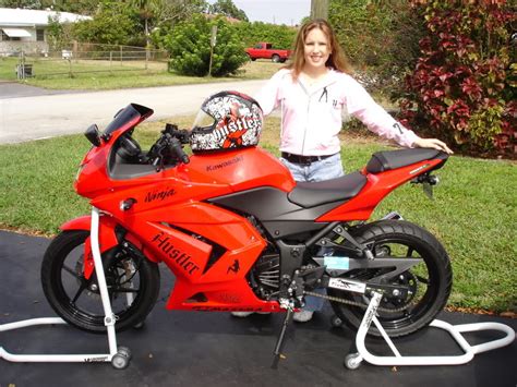 Kawasaki Ninja 250r With Girl Motorcycle Specification