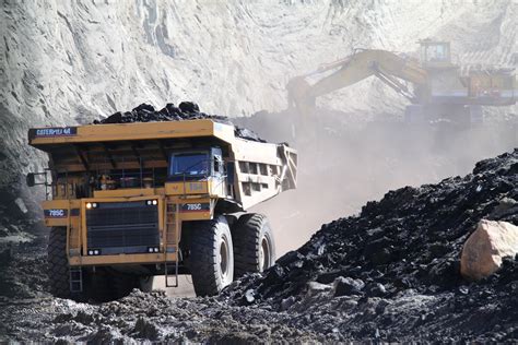 alaskans living  coal mining detritus