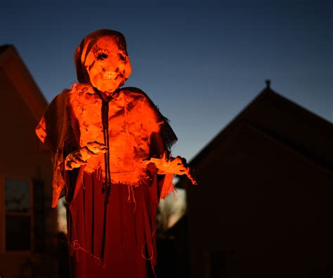 haunted eves halloween blog  yard haunt