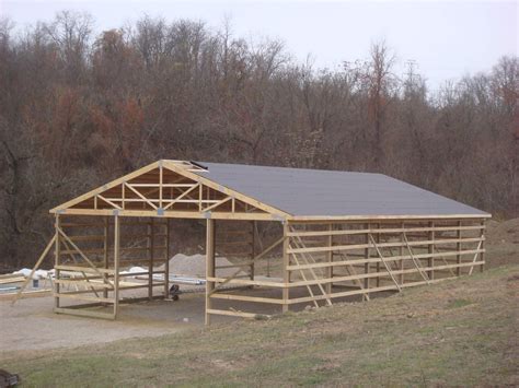 build   pole barn kobo building