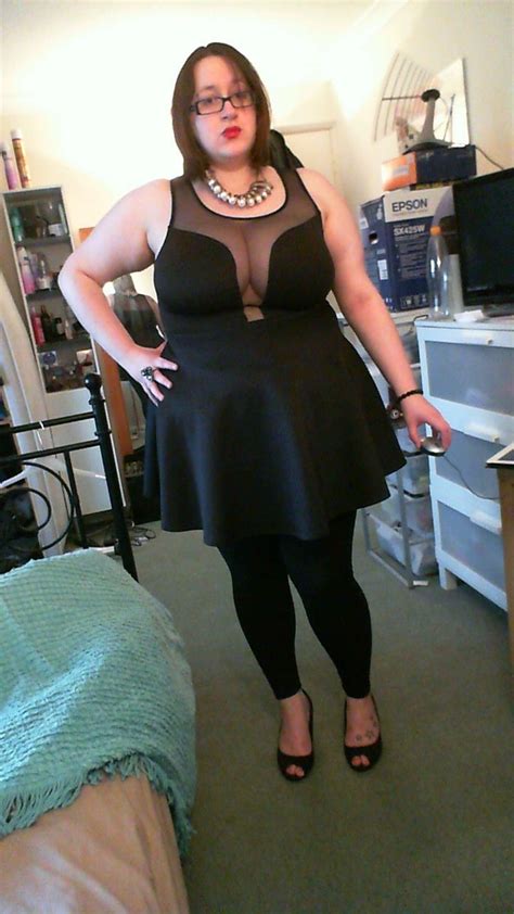 Ways To Wear Challenge Lbd Does My Blog Make Me Look Fat