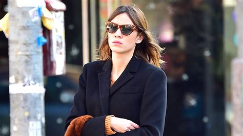 alexa chung has found the ideal affordable arm candy for winter vogue