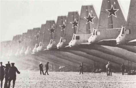 world s strangest drb pic of the day images cold war russian military aircraft war