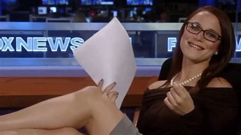 Sexy S E Cupp Maxim Pics Hot S E Cupp Legs Cleavage