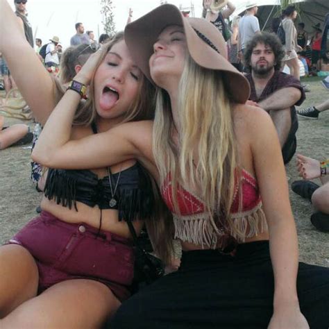 the hot “hippie” girls of coachella 2013 part 2 58 pics